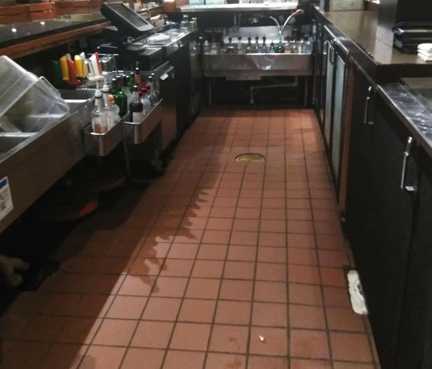 Retail cleaning services in Charlotte, NC